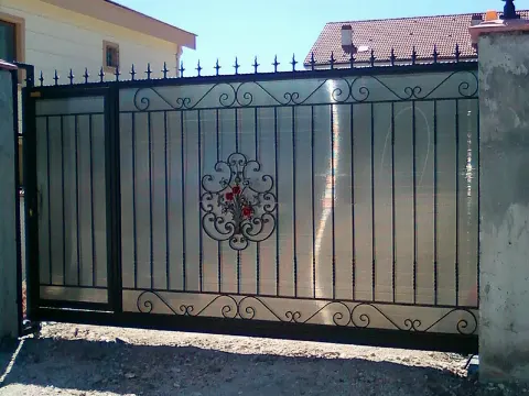 Yana Kayar Kapılar uygulaması 1
